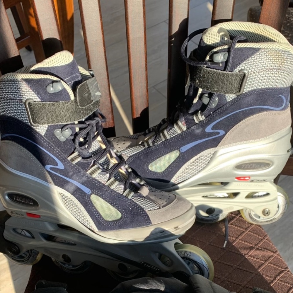 Women's Fitness Inline Skates in Blue and Silver